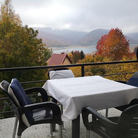 ǀ Villa Mavrovo ǀ Spacious ǀ Lake View ǀ מראה חיצוני תמונה