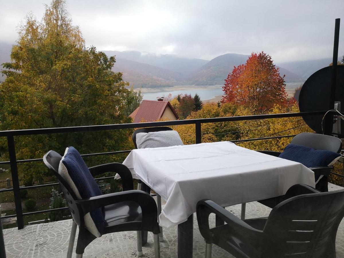 ǀ Villa Mavrovo ǀ Spacious ǀ Lake View ǀ מראה חיצוני תמונה